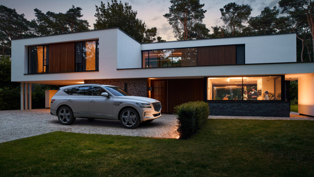 v\Genesis GV80 2022 cool house