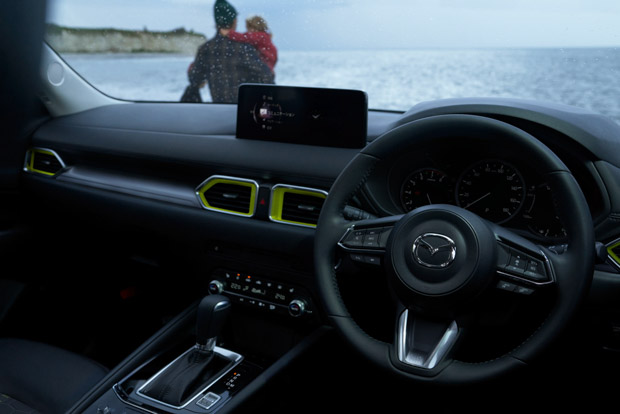 Mazda CX-5 2022 Active Touring cabin