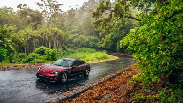 Porsche Taycan 2022-5