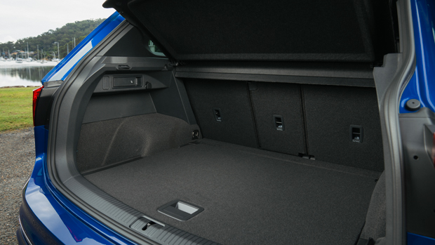 Volkswagen Tiguan R 2022 interior boot
