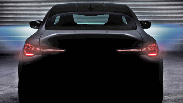 BMW M4 CSL teaser rear end view