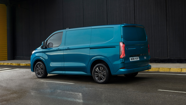 Ford Transit Custom 2024 rear