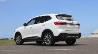 MG HS Plus EV 2022: new plug-in hybrid Excite variant goes on sale in Australia