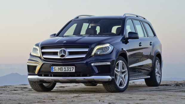 Mercedes Benz GL-Class front 3/4
