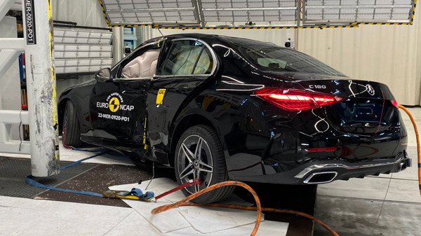 Mercedes-Benz C-Class ANCAP 2022 smash 3