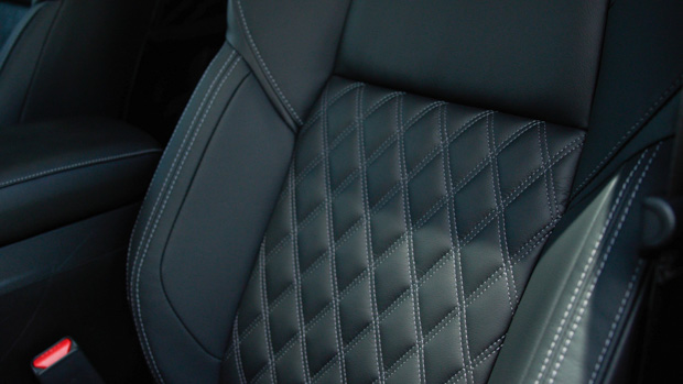 Mitsubishi Outlander 2022 seats