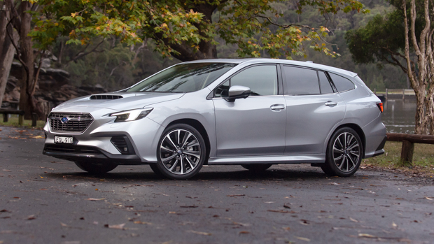 Subaru WRX Sportswagon Ts 2022 front 3/4