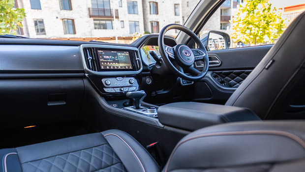 GWM ute 2021 interior