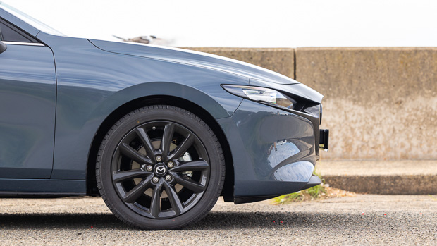 Mazda 3 G25 Evolve SP 2022 side front