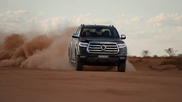 GWM Cannon ute bull dust