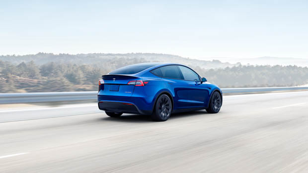 Tesla Model Y 2022 blue