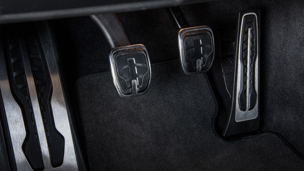 BMW M4 manual 2022 three pedals