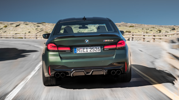 BMW M5 CS 2022 frozen deep green rear end