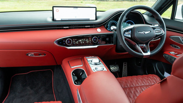 Genesis GV70 cabin 2022