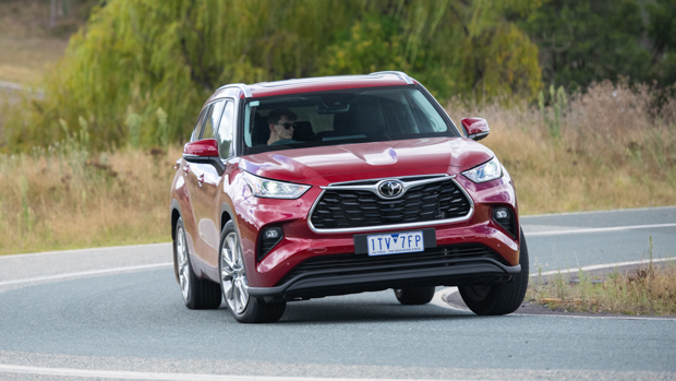 Toyota Kluger Grande V6 2022