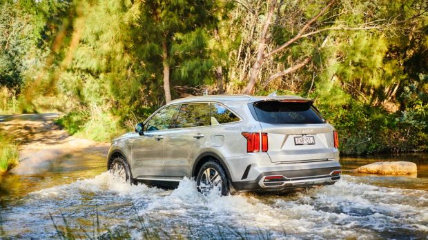 Kia Sorento hybrid 2022 review pictures-4