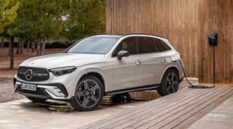 Mercedes-Benz GLC PHEV 2023: more than 100km range, 60kW DC charging to boost eco credentials
