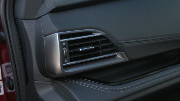 Subaru Outback Touring 2021 long termer air vent