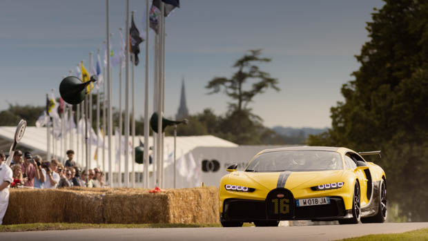 Goodwood FOS Bugatti yellow