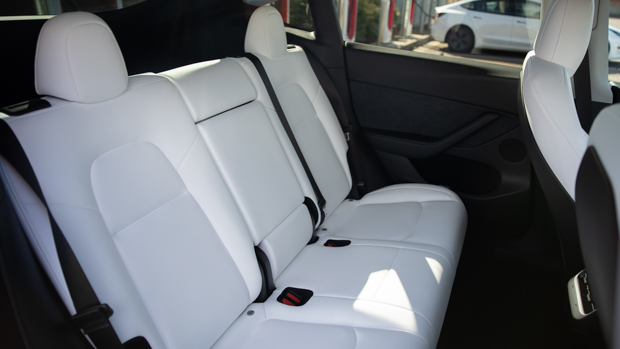 Tesla Model Y 2022 back seats