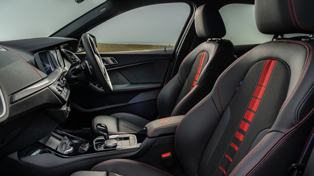 BMW 128ti 2021 seats