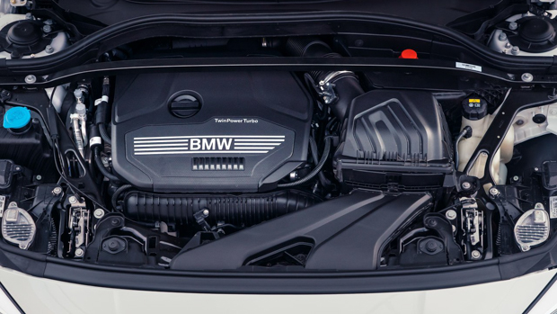 BMW 128ti 2021 engine