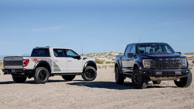 Ford F-150 Raptor R 2022 duo shot