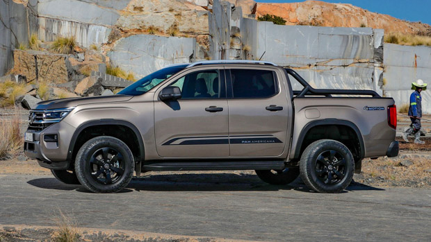 Volkswagen Amarok 2023 Panamericana side profile