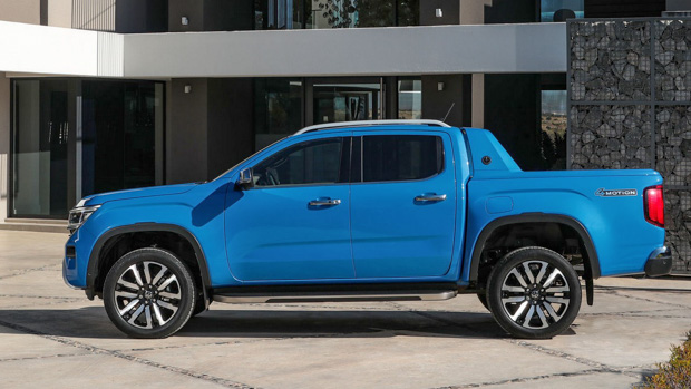 Volkswagen Amarok 2023 Aventura side profile