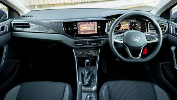 Volkswagen Polo Life 2022 review images-12