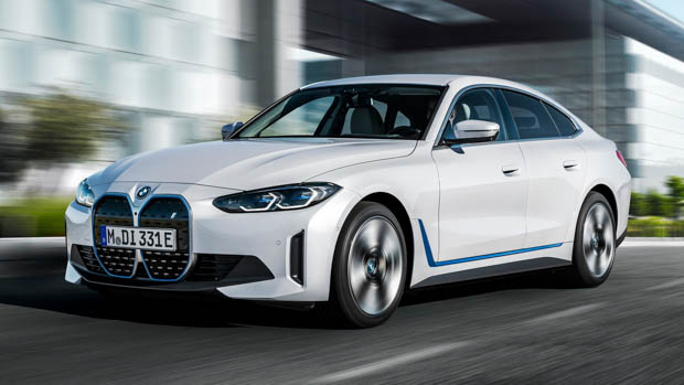 2023 BMW i4 eDrive35 front 3/4