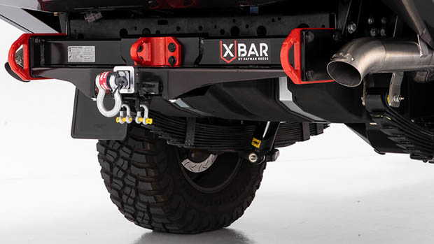 Tow bar configuration for a four-wheel drive