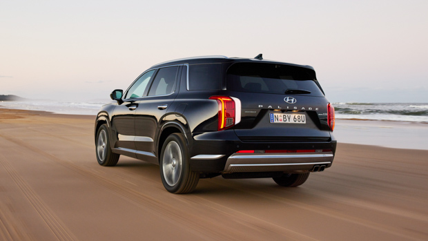 Hyundai Palisade Highlander 2023 rear end