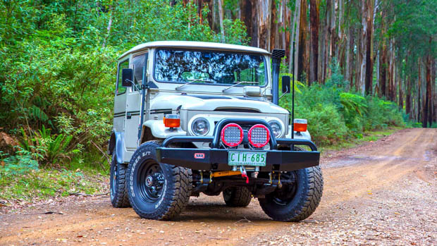Toyota FJ Land Cruiser ARB