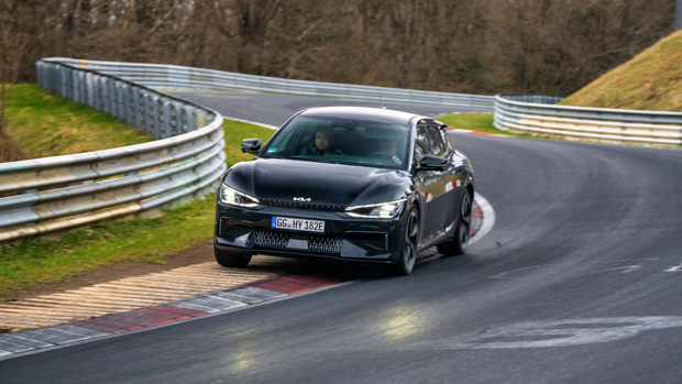 Kia EV6 GT 2023 front 3/4 Germany