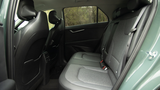 Kia Niro HEV GT-Line 2022 interior back seats