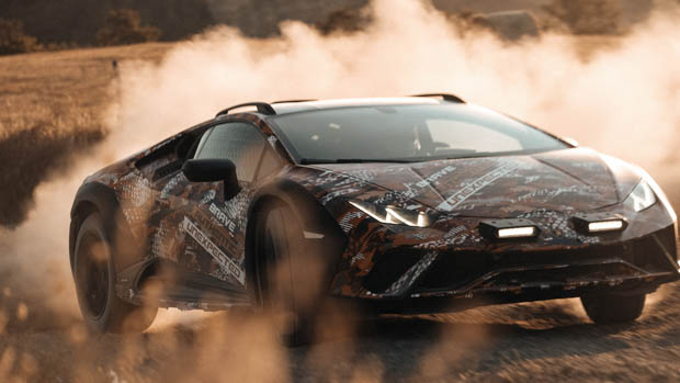 Lamborghini Sterrato dust drift