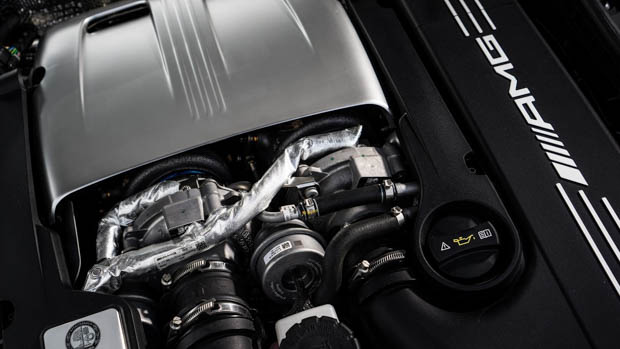 Mercedes-AMG C63 V8 engine