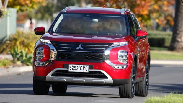 Mitsubishi Outlander PHEV 2022 -14