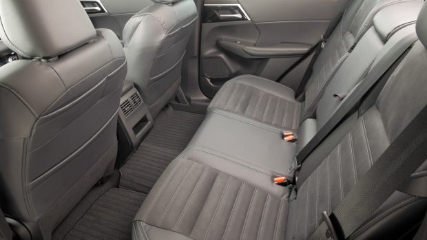 Mitsubishi Outlander PHEV 2022 -3