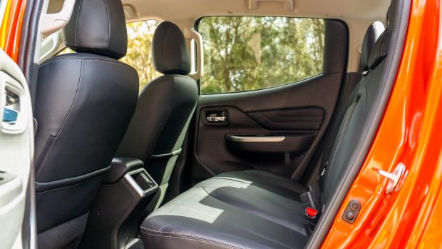 Mitsubishi Triton GSR 2022 -14