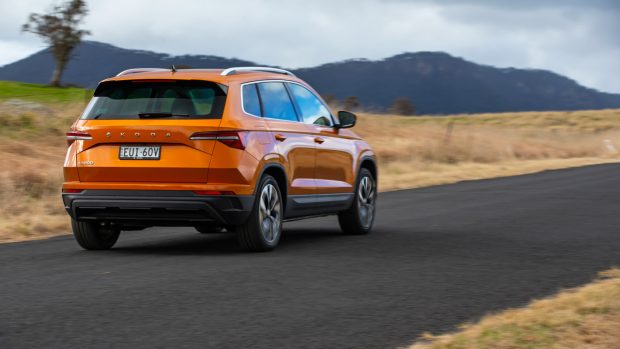 Skoda Karoq Style 110TSI 2022 driving