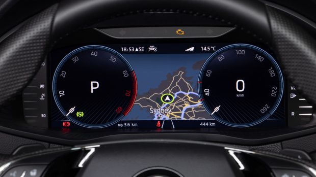 Skoda Karoq Style 110TSI 2022 driver's display