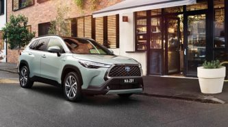 Toyota Corolla Cross VS RAV4: hybrid SUV spec battle