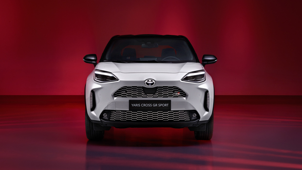 Toyota Yaris Cross GR Sport 2023 front