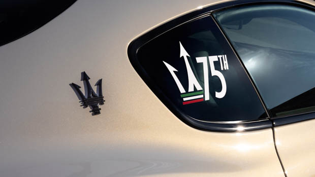 Insignias Maserati GranTurismo 2023