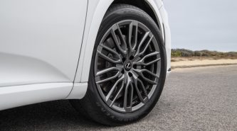 Lexus TX: high-performance AWD hybrid TX500h inbound