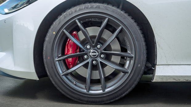 2022 Nissan Z Coupe manual white - wheels