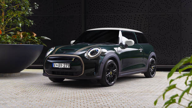 Mini Electric Resolute 2022 front 3/4