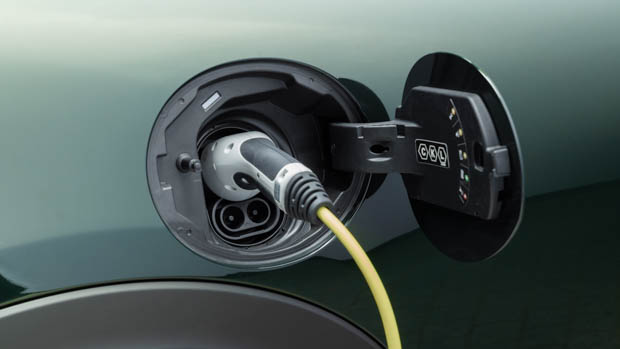 Mini Electric Resolute 2022 charging